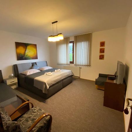 Brezno 2 Izbovy Apartman Sabi 외부 사진