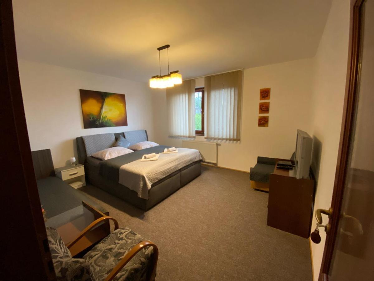 Brezno 2 Izbovy Apartman Sabi 외부 사진