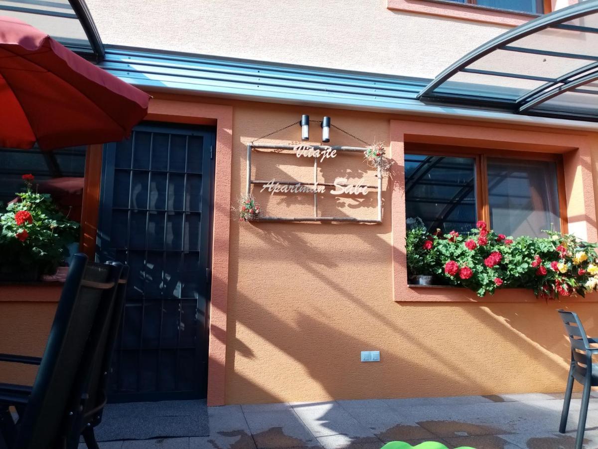 Brezno 2 Izbovy Apartman Sabi 외부 사진