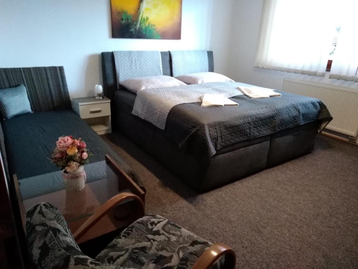 Brezno 2 Izbovy Apartman Sabi 외부 사진